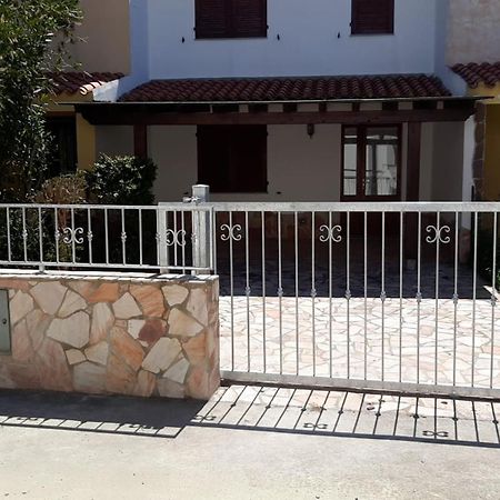Casa Giovanna Porto Pino Exterior foto